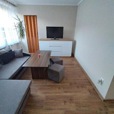 Apartament Przy Dworcu W Sanoku Eksteriør bilde